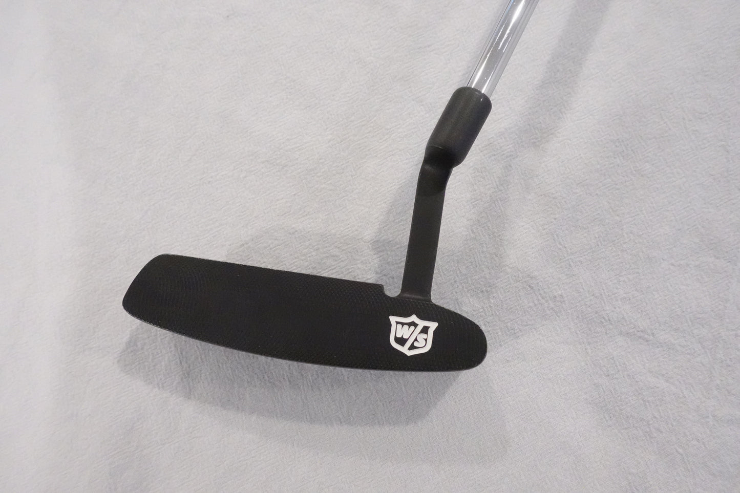 Wilson Staff Infinite Windy City Ladies Putter - Right Handed - 33 inches